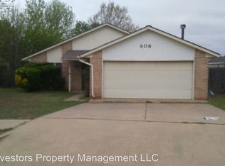 808 Bass Ct, Norman, OK 73072