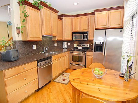 Gourmet Kitchen