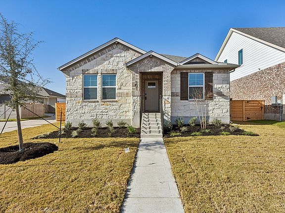101 Maple Hedge Road Front Exterior