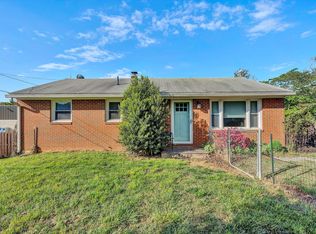 10640 Stewartsville Rd, Vinton, VA 24179