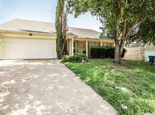 8405 Intrepid Ln, Rowlett, TX 75089