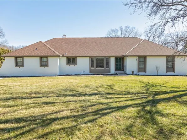 12805 State Line Rd, Kansas City, MO 64145
