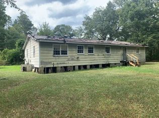 108 Herndon Dr, Ninety Six, SC 29666