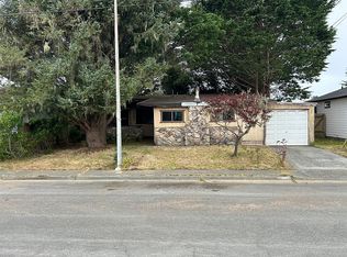 1582 Gainard St, Crescent City, CA 95531
