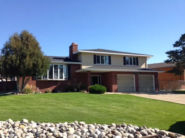 314 Georgetown Dr, Glendive, MT 59330