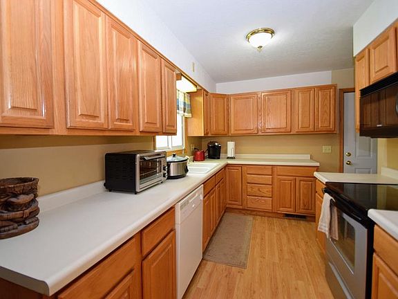 4th image of 1005 Madalyn Ct