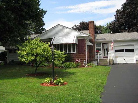 2nd image of 89 Belvedere Dr