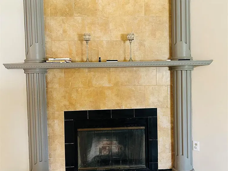 591 Darien Ave SW — Photo 5
