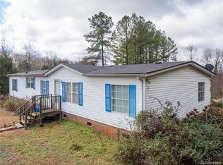 2307 Tryon Courthouse Rd, Bessemer City, NC 28016