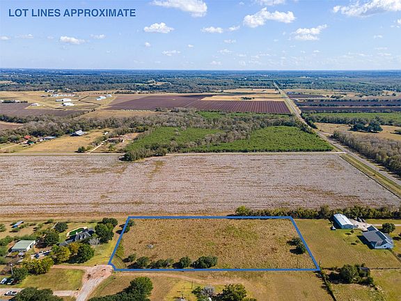 3rd image of Moravian Ridge Cir