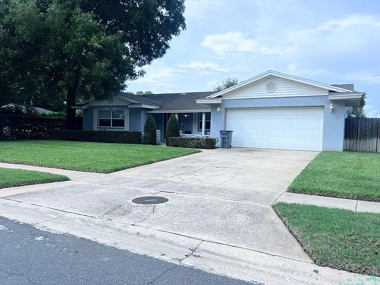 113 Hickory Tree Rd — Photo 3