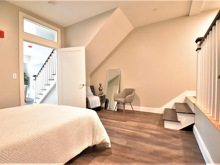 255 Walden St — Photo 7