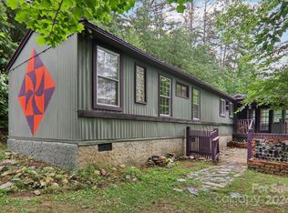 207 Vegas Dr #11 & 16, Leicester, NC 28748