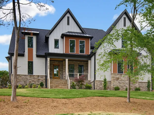 1123 Dovefield Ln, Youngsville, NC 27596