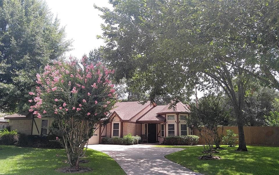 1st image of 30410 Glenboro Dr
