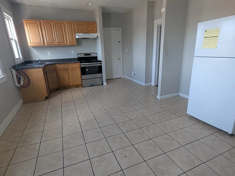 649 1st Ave #2A2 — Photo 2