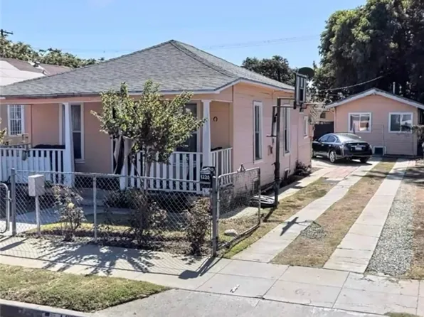 1220-1222 E 49th St, Los Angeles, CA 90011