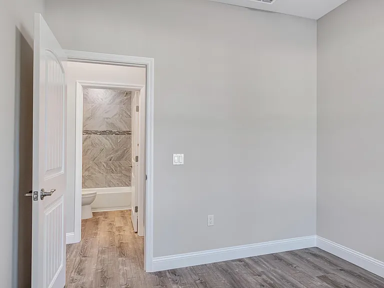 14 Bunker View Dr #B — Photo 16