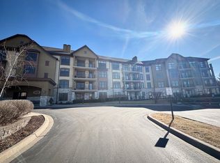 1320 Riverside Ln APT 103, Mendota Heights, MN 55118