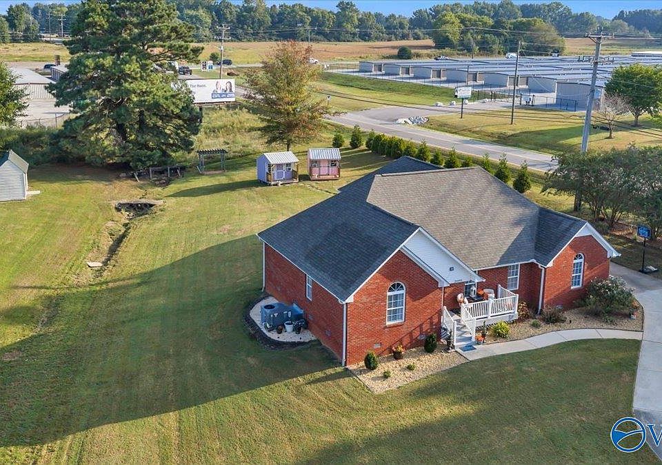 1st image of 24991 Blossom Ln