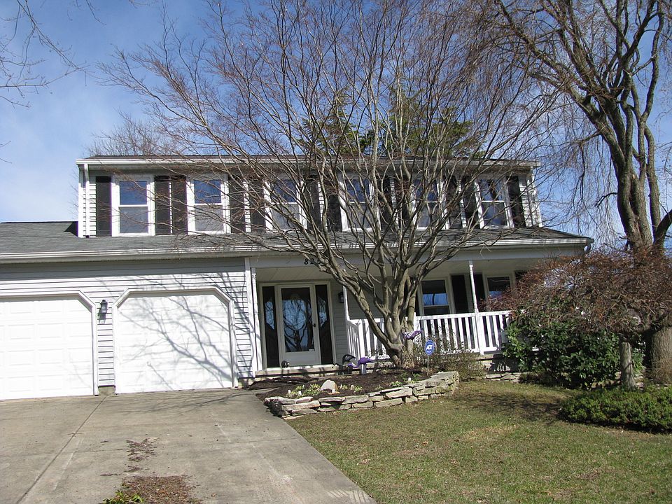 1st image of 825 Blake Dr