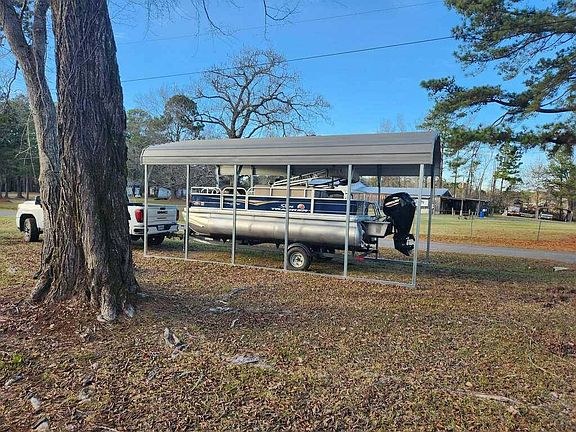 3rd image of 79 Hideaway Dr
