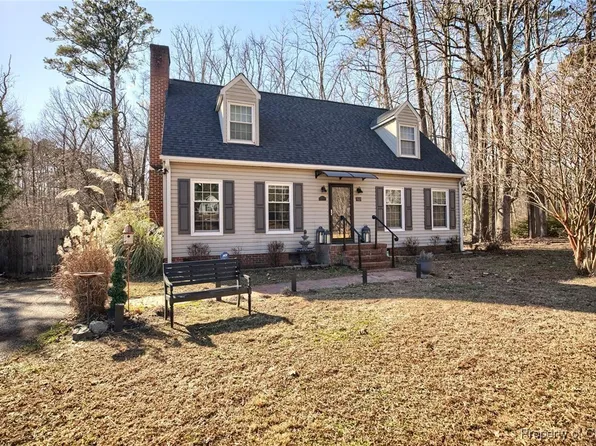 5458 Crany Creek Dr, Gloucester, VA 23061