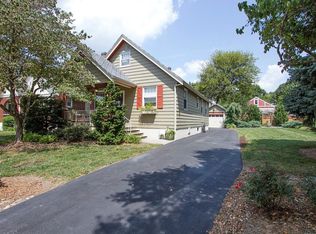 6836 Buckingham Pl, Cincinnati, OH 45227