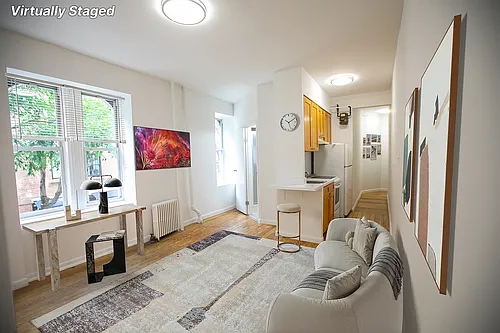 234 Thompson St #6 Photo 1