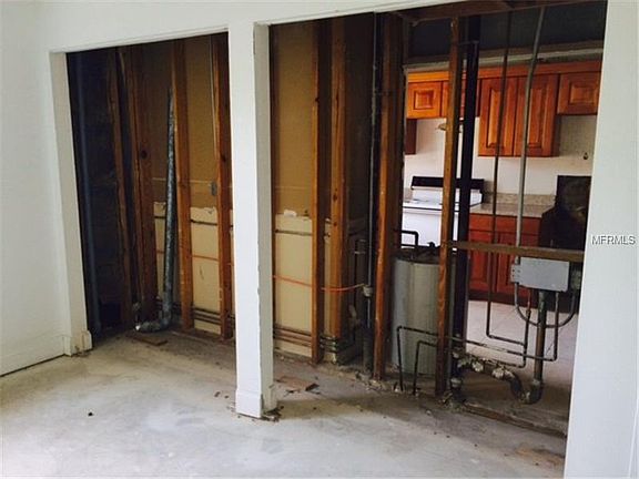 5th image of 2301 Haywood 103 Ct