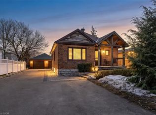 268 Peel St, Halton Hills, ON L7J1M8