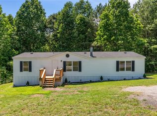 117 Bridwell Rd, Six Mile, SC 29682