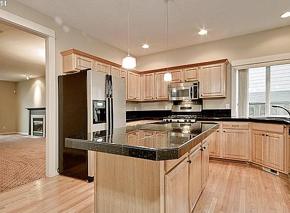 5th image of 6221 NE Dereck Ln