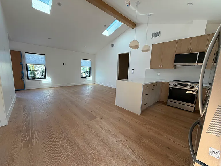 6302 Teesdale Ave — Photo 8
