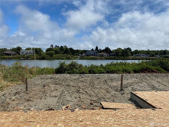 Photo of Builder Plans not actual photo of home under construction 