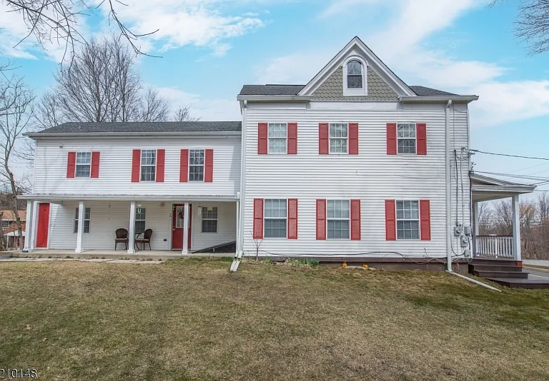 84 Mill St #B — Photo 18