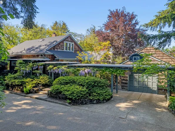 2303 McMorran Ave, Eugene, OR 97403