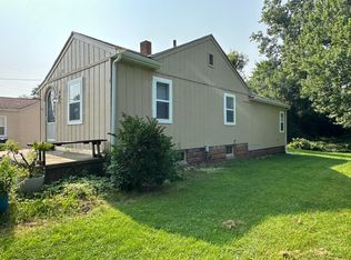 605 W Berry Ave, Mishawaka, IN 46545