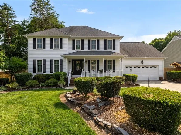 20 Kingston Ct, Gibsonville, NC 27249