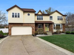 67 Westcliffe Dr, Buffalo, NY 14228