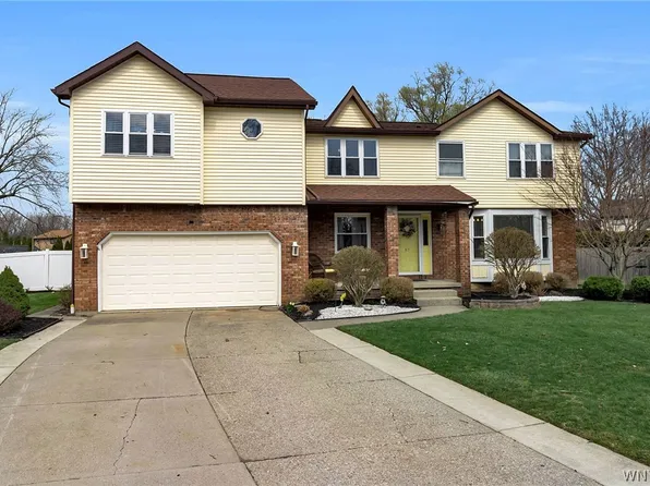 67 Westcliffe Dr, Buffalo, NY 14228