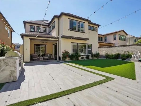 1581 Viejo Ridge Dr, Lake Forest, CA 92610