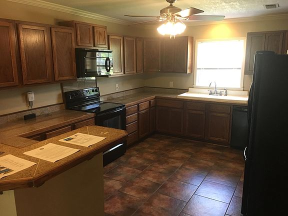 2nd image of 208 N 20th Ave