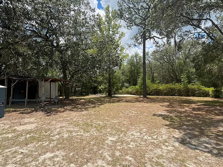 148 Willis Rd — Photo 29