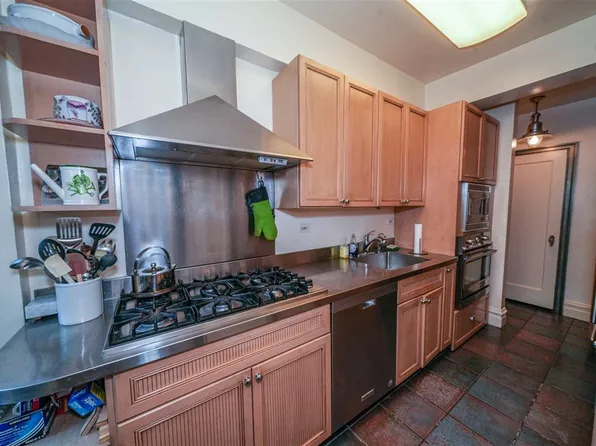 320 Central Park West image 11 of 13