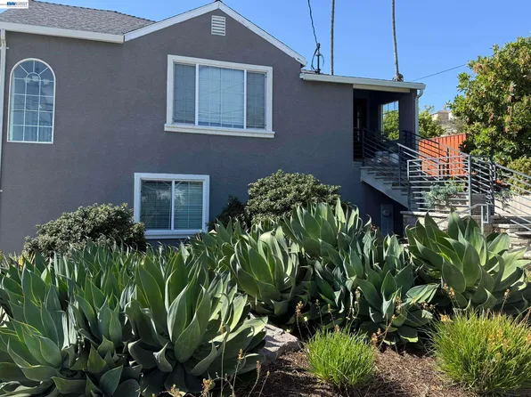 3212 D St, Hayward, CA 94541