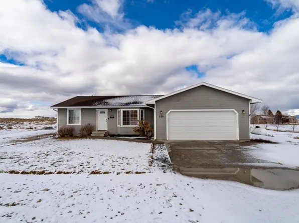 789 Grouse Dr, Spring Creek, NV 89815