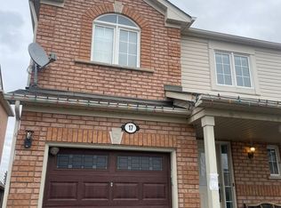 17 Heathwood Dr, Brampton, ON L7A 1Z6