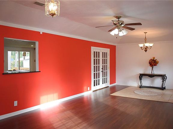 5th image of 114 Twin Lakes Ln