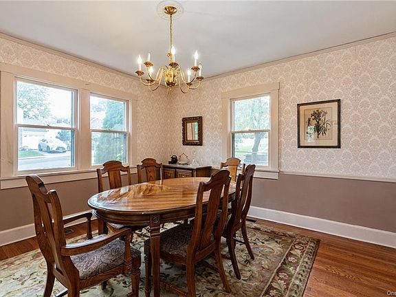 5th image of 38 Primrose Ave